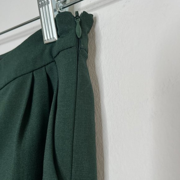 Lulu's Kick It Forest Green High-Waisted Trouser Pants size Medium - Picture 7 of 9